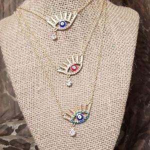 3/30❤️Evil Eye Gold Necklace with Rhinestones New